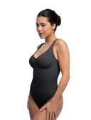 Nahtloser Formender String-Body